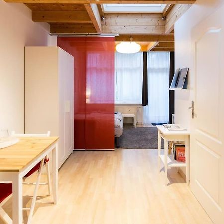 Apartment Wilhelmstr Fuer Bis Zu 3 Personen Brühl エクステリア 写真